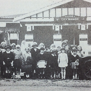 A party of girls from Mission districts arriving at the Mission's Holiday Home at Cronulla in the late twenties. It was the Mission's first children's home and operated as a holiday home from 1916 to 1946.